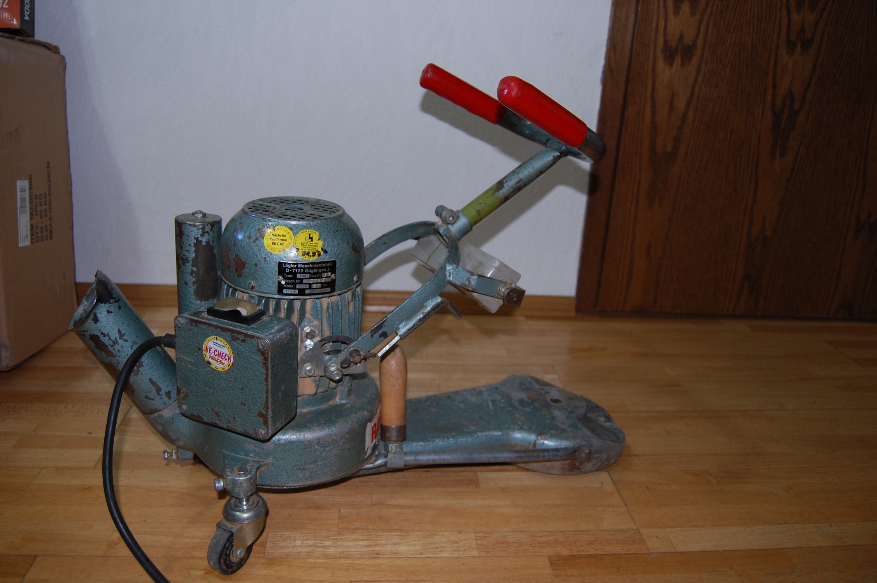 Parkettschleifmaschine & Randschleifer >>>MIETE ab 25,00